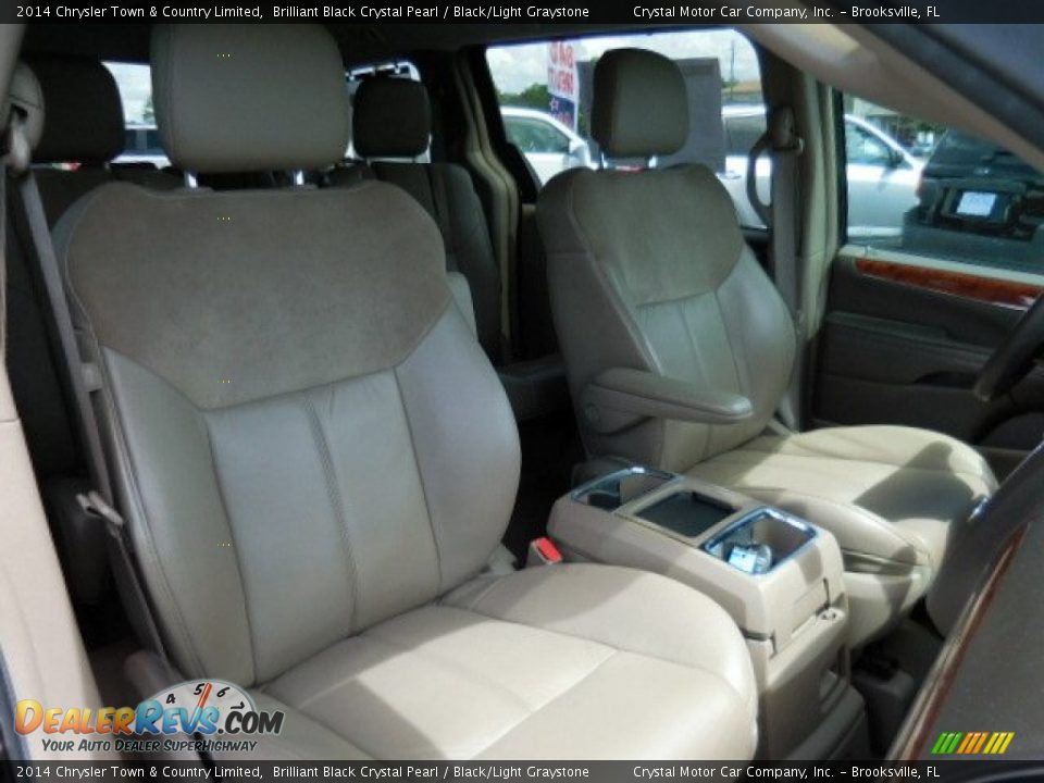 2014 Chrysler Town & Country Limited Brilliant Black Crystal Pearl / Black/Light Graystone Photo #15