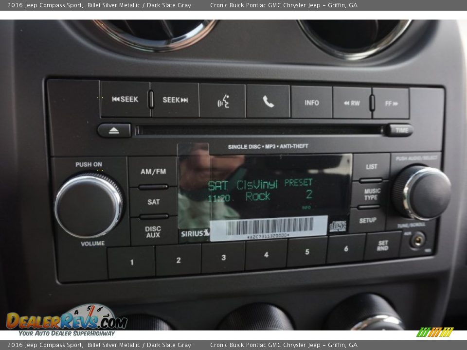 Controls of 2016 Jeep Compass Sport Photo #15