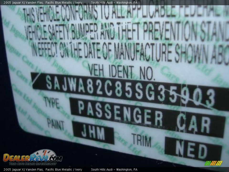 2005 Jaguar XJ Vanden Plas Pacific Blue Metallic / Ivory Photo #14