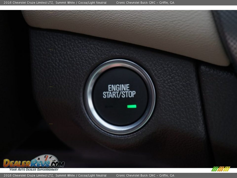2016 Chevrolet Cruze Limited LTZ Summit White / Cocoa/Light Neutral Photo #17