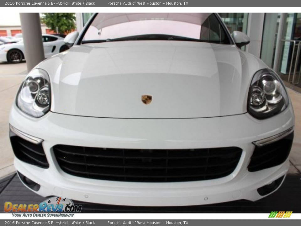 2016 Porsche Cayenne S E-Hybrid White / Black Photo #2