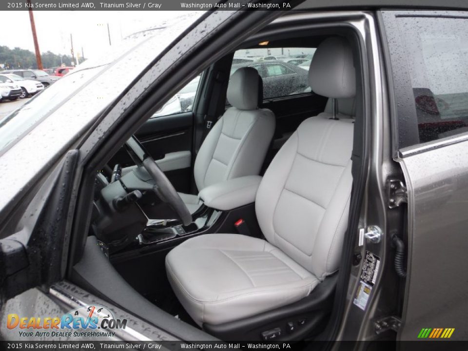 Front Seat of 2015 Kia Sorento Limited AWD Photo #14