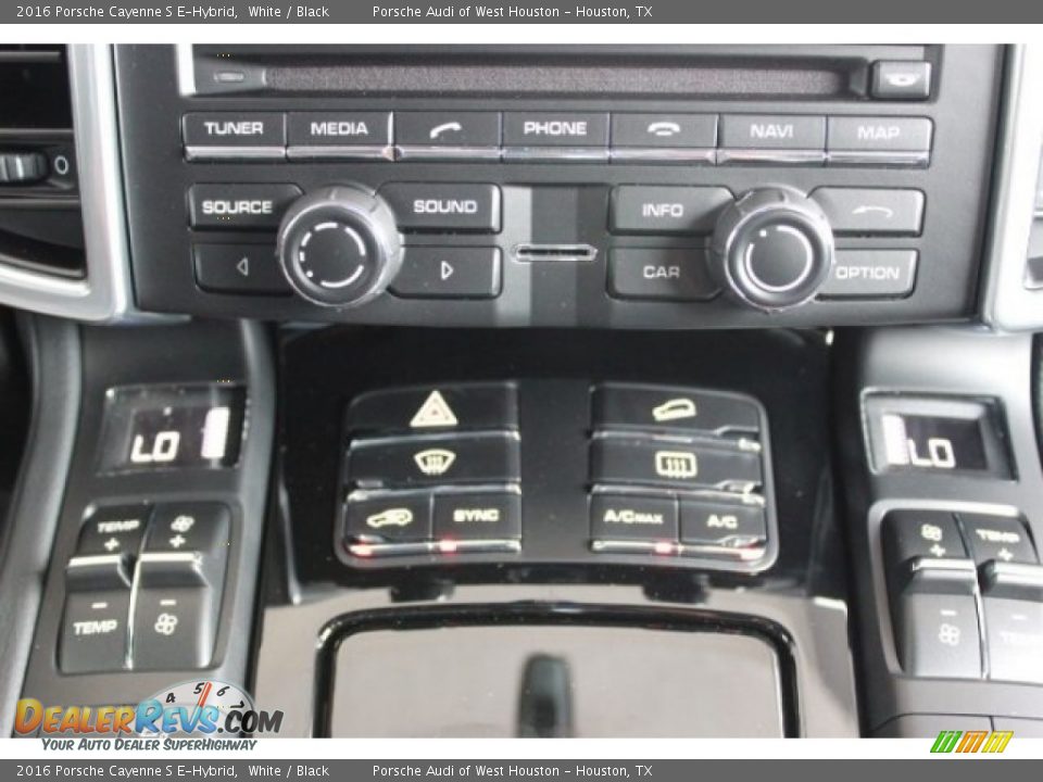 2016 Porsche Cayenne S E-Hybrid White / Black Photo #17