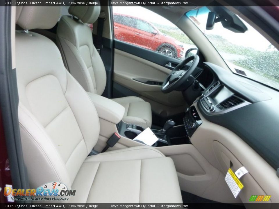 Front Seat of 2016 Hyundai Tucson Limited AWD Photo #3