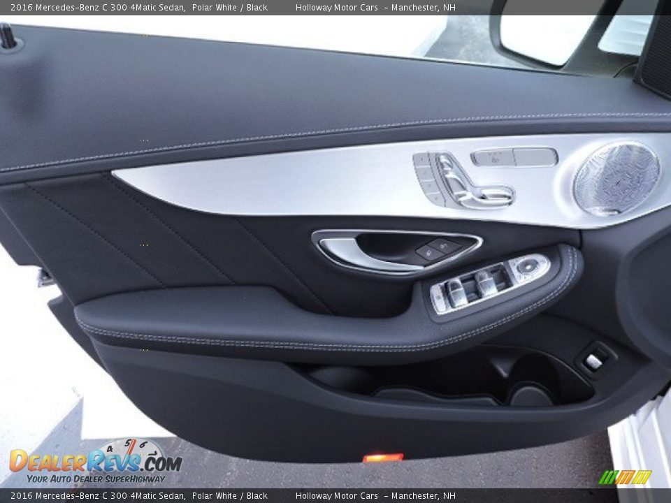 2016 Mercedes-Benz C 300 4Matic Sedan Polar White / Black Photo #11