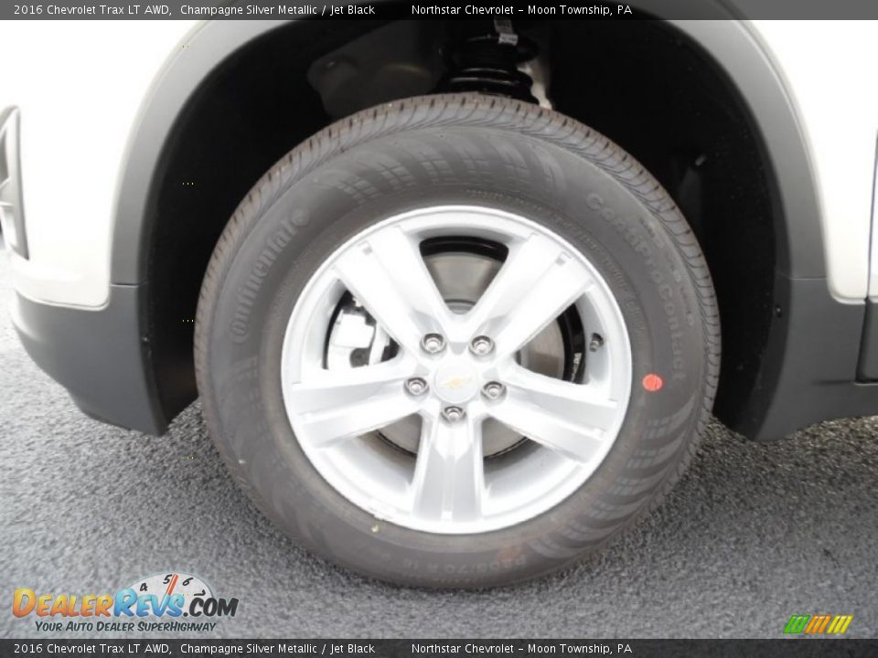 2016 Chevrolet Trax LT AWD Champagne Silver Metallic / Jet Black Photo #11