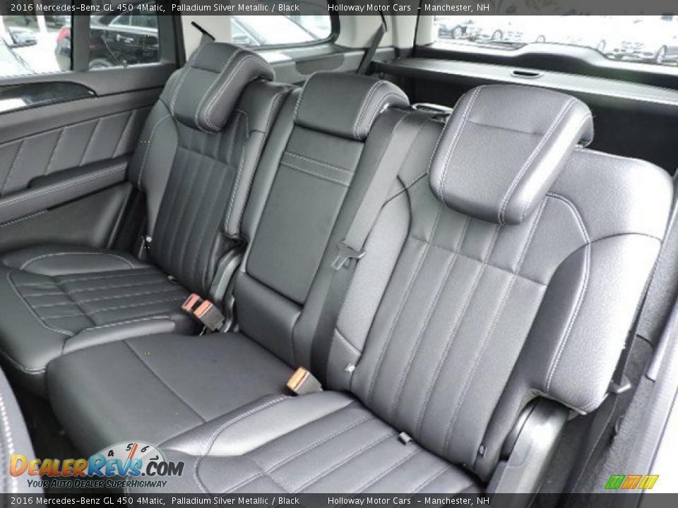 Rear Seat of 2016 Mercedes-Benz GL 450 4Matic Photo #6