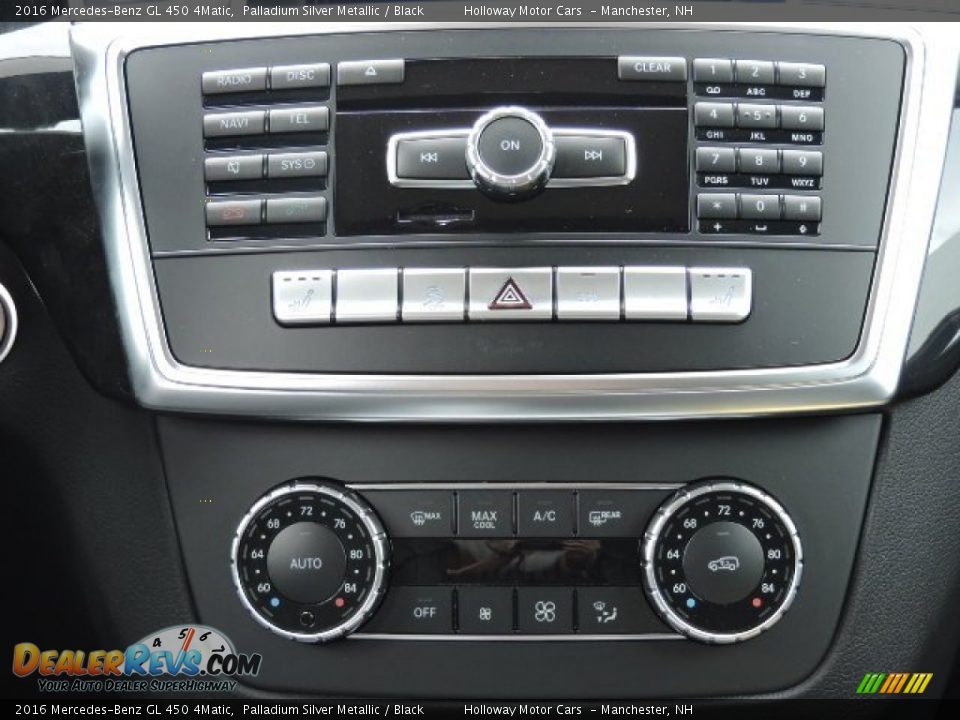 Controls of 2016 Mercedes-Benz GL 450 4Matic Photo #9