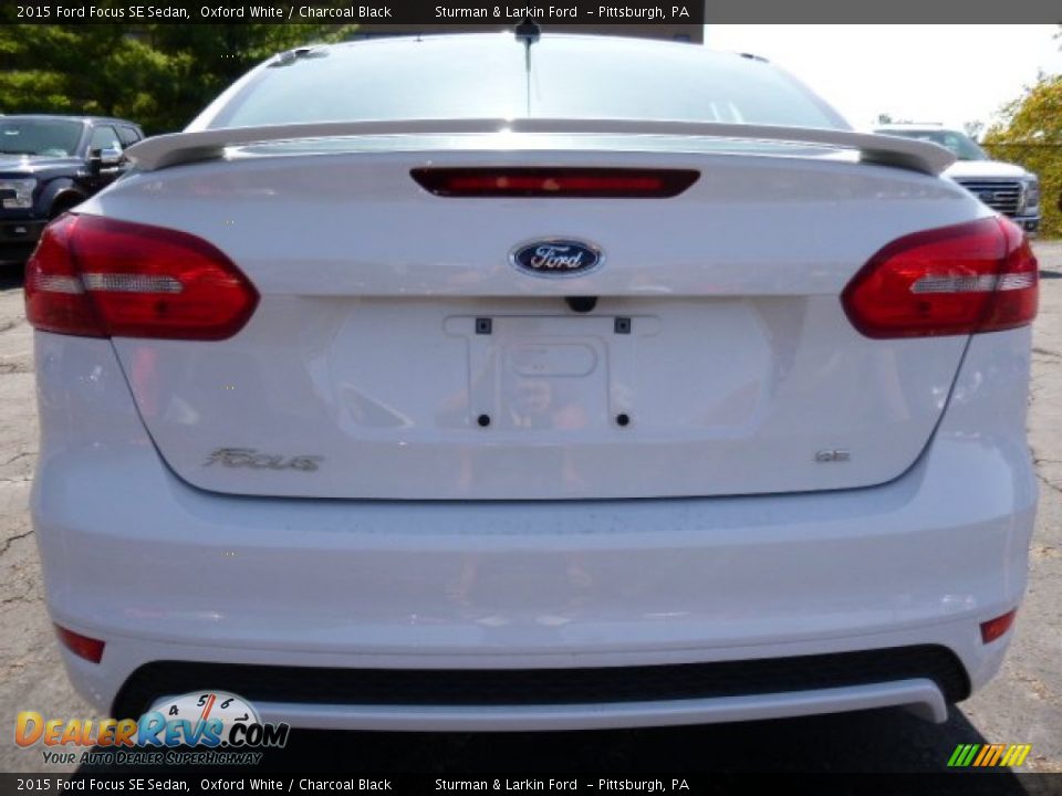 2015 Ford Focus SE Sedan Oxford White / Charcoal Black Photo #3