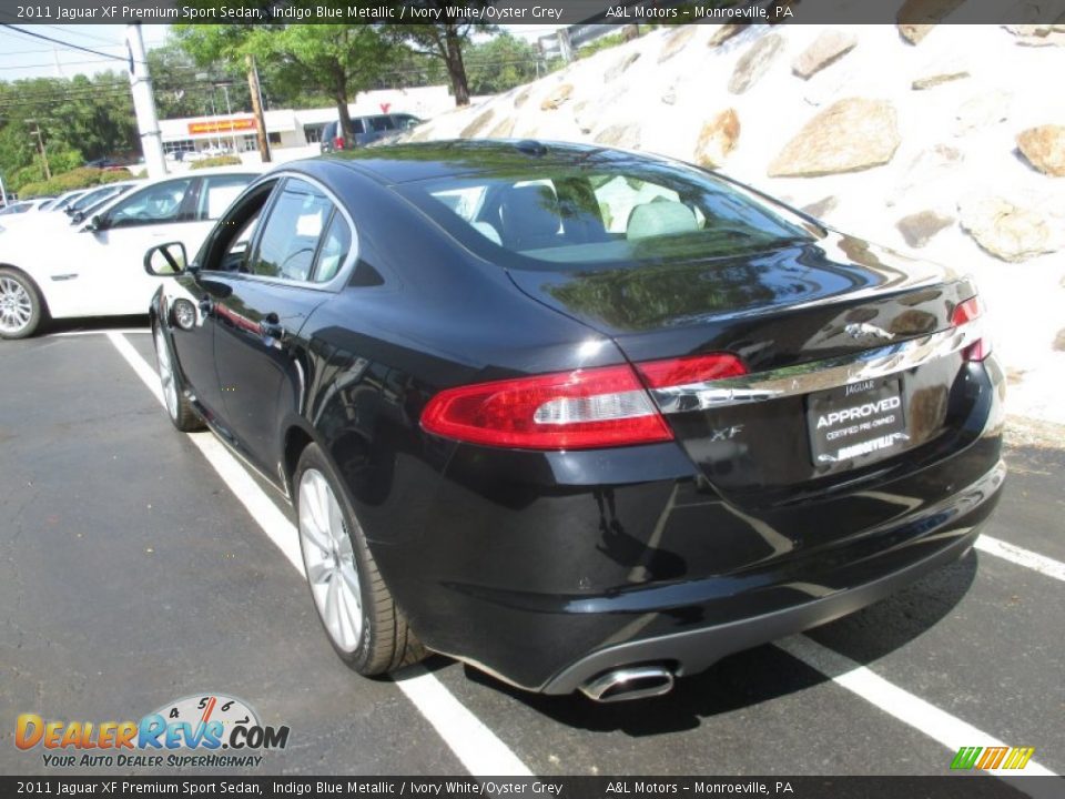 2011 Jaguar XF Premium Sport Sedan Indigo Blue Metallic / Ivory White/Oyster Grey Photo #4