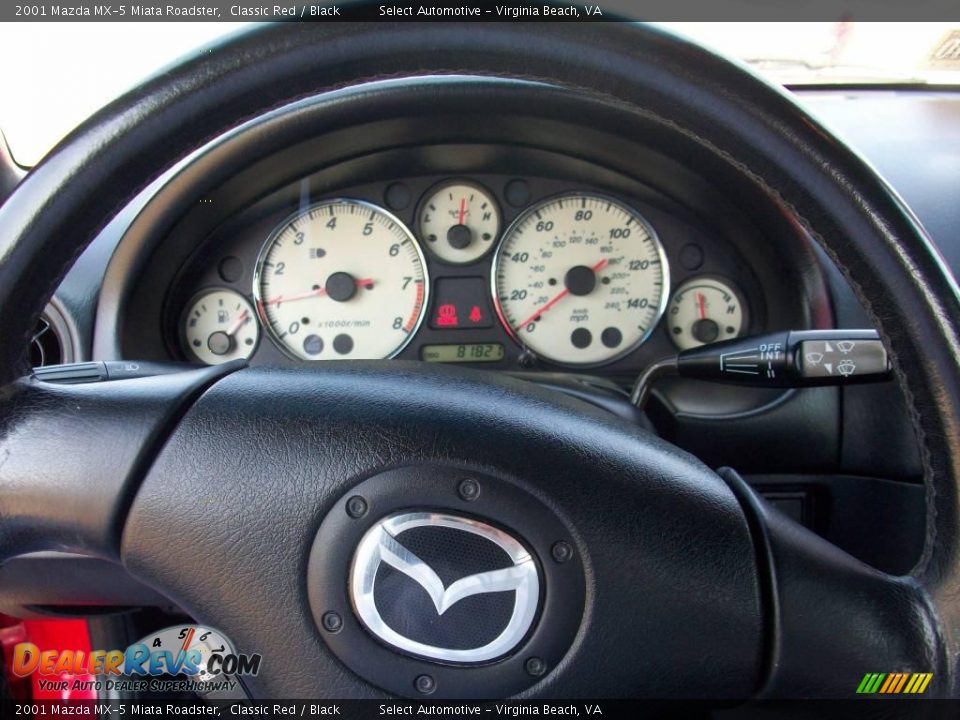 2001 Mazda MX-5 Miata Roadster Classic Red / Black Photo #27