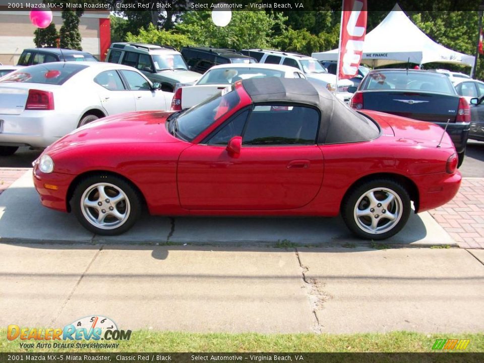 2001 Mazda MX-5 Miata Roadster Classic Red / Black Photo #30