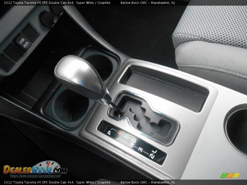 2012 Toyota Tacoma V6 SR5 Double Cab 4x4 Super White / Graphite Photo #17