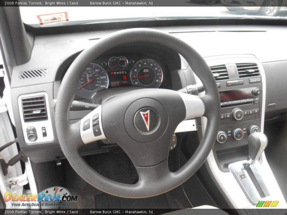 2008 Pontiac Torrent Bright White / Sand Photo #13