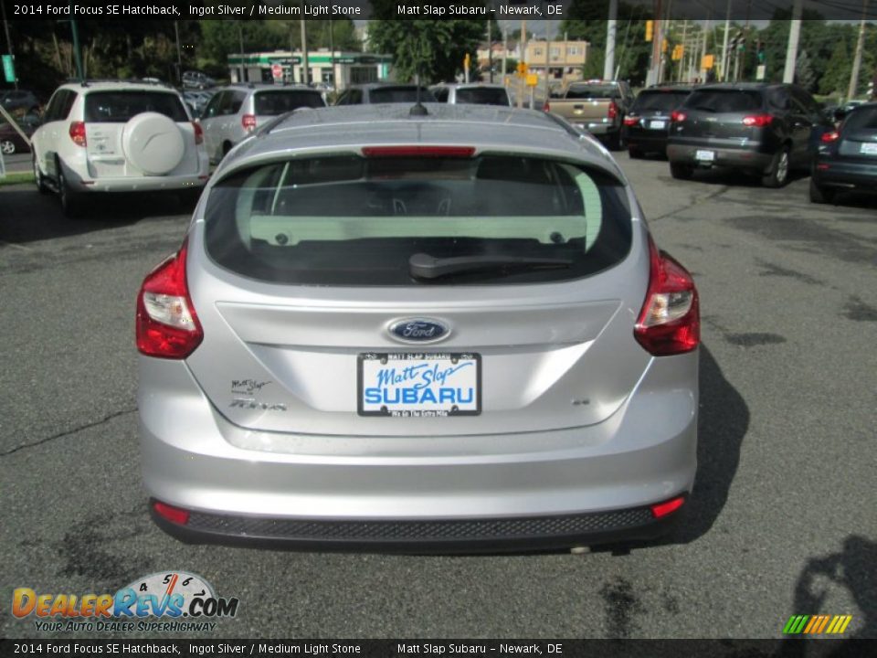 2014 Ford Focus SE Hatchback Ingot Silver / Medium Light Stone Photo #7