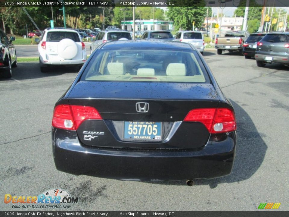 2006 Honda Civic EX Sedan Nighthawk Black Pearl / Ivory Photo #7