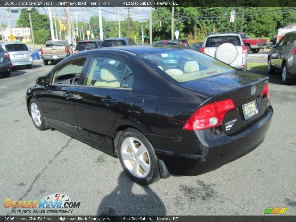 2006 Honda Civic EX Sedan Nighthawk Black Pearl / Ivory Photo #8