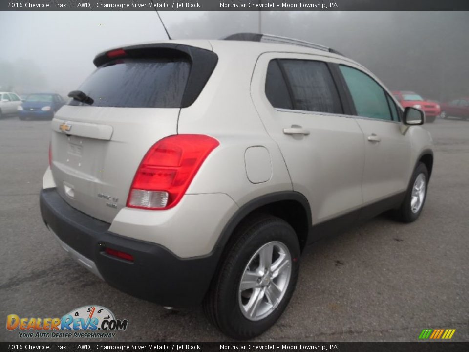 2016 Chevrolet Trax LT AWD Champagne Silver Metallic / Jet Black Photo #6