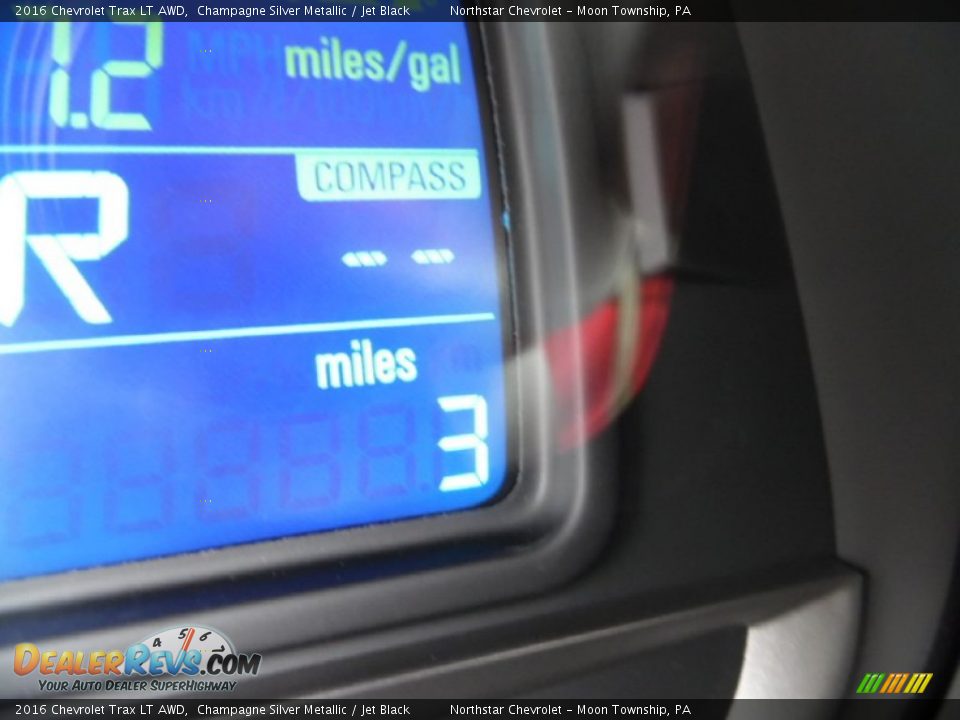 2016 Chevrolet Trax LT AWD Champagne Silver Metallic / Jet Black Photo #20