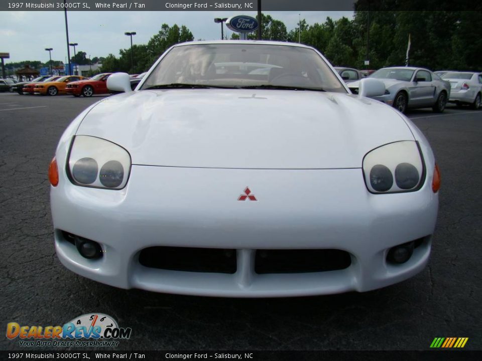 1997 Mitsubishi 3000GT SL White Pearl / Tan Photo #7