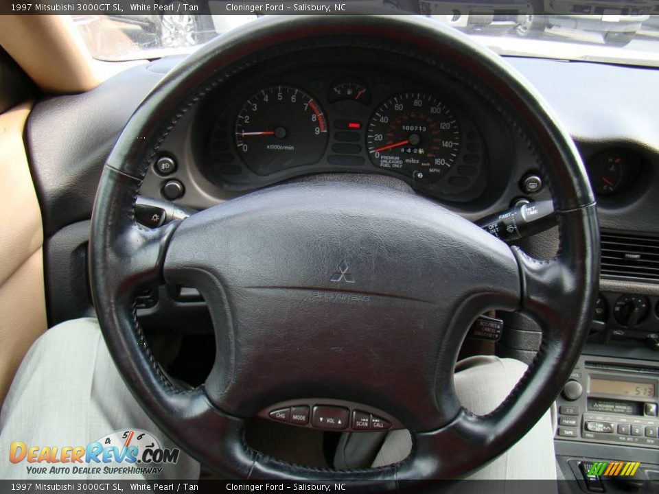 1997 Mitsubishi 3000GT SL White Pearl / Tan Photo #16