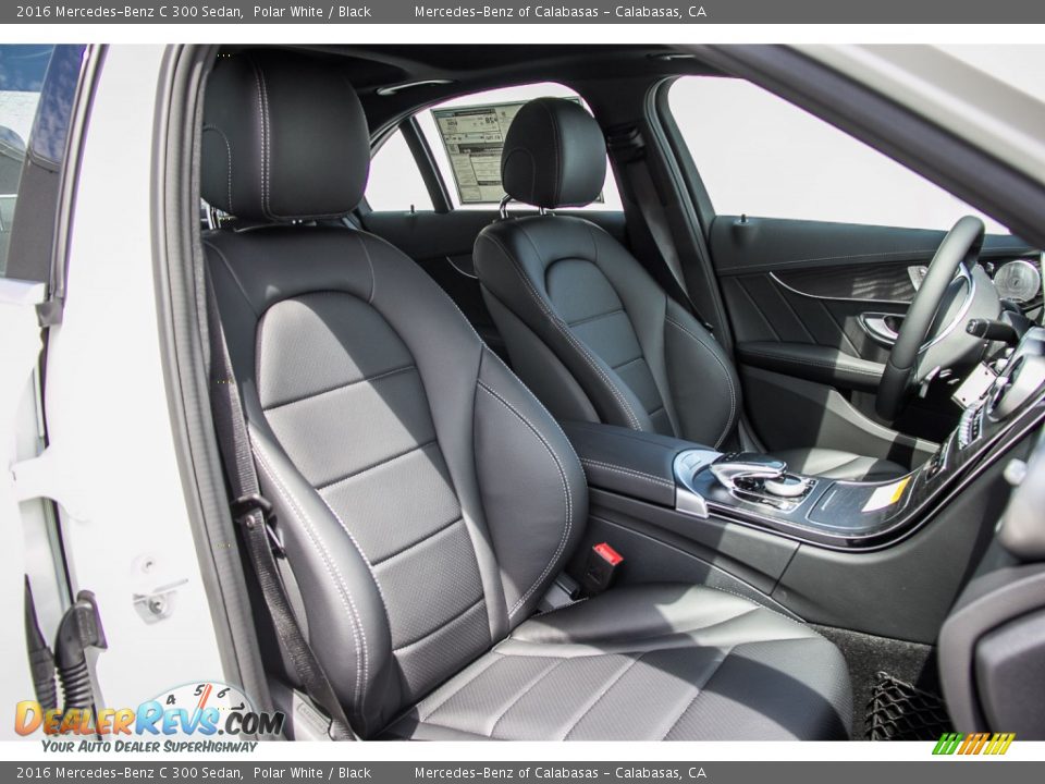 2016 Mercedes-Benz C 300 Sedan Polar White / Black Photo #2
