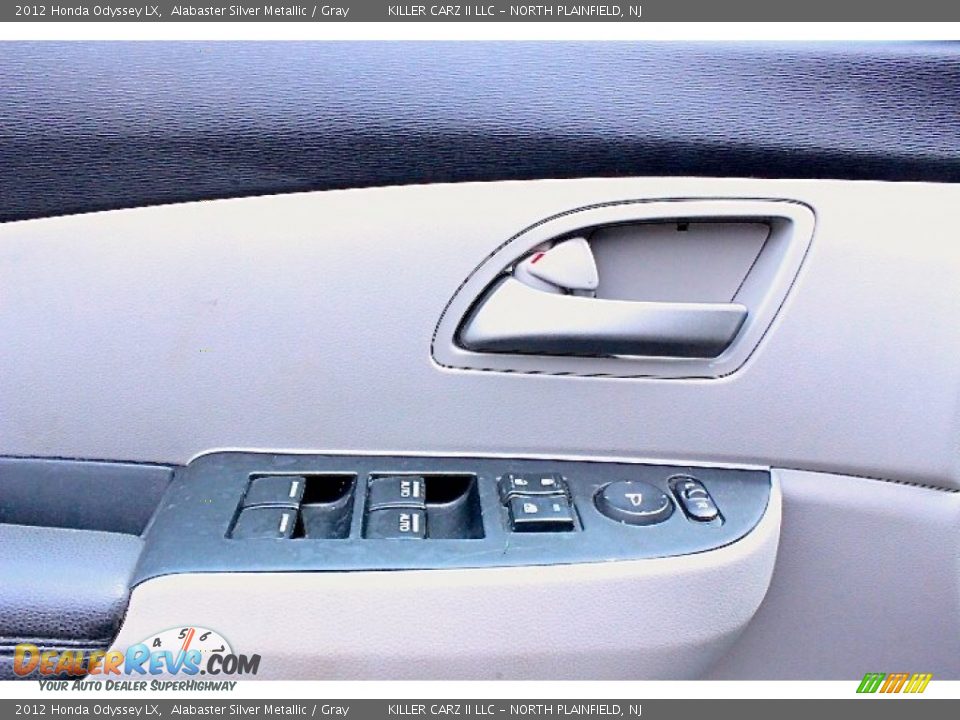 2012 Honda Odyssey LX Alabaster Silver Metallic / Gray Photo #14