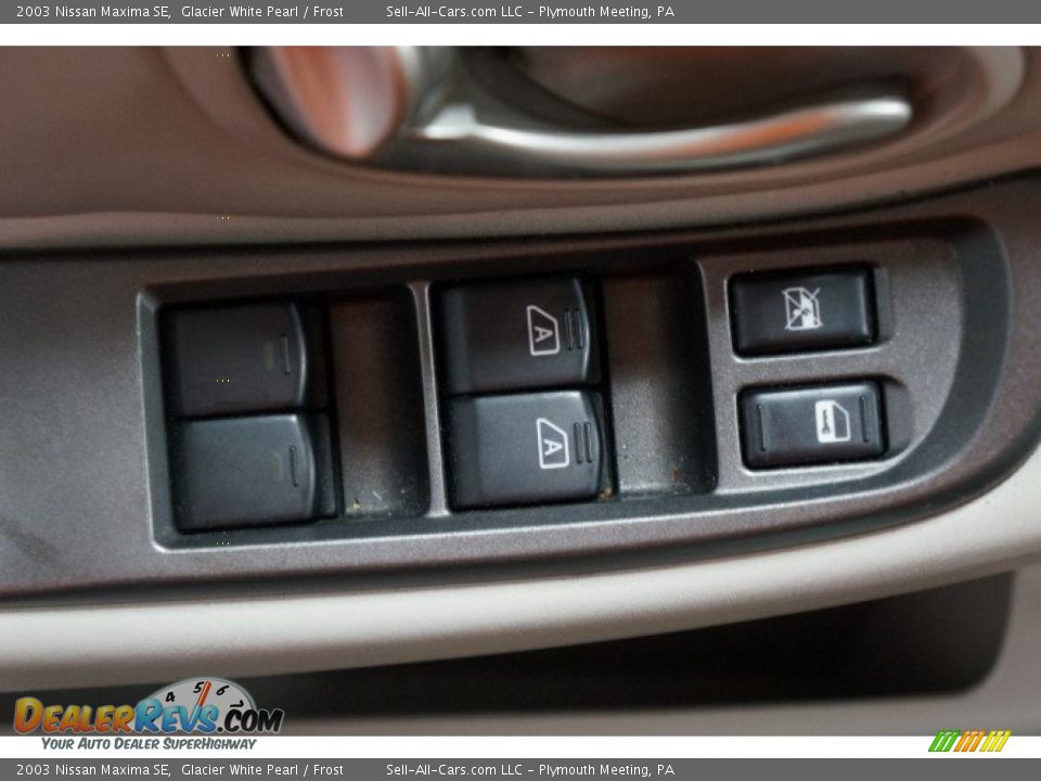 2003 Nissan Maxima SE Glacier White Pearl / Frost Photo #14