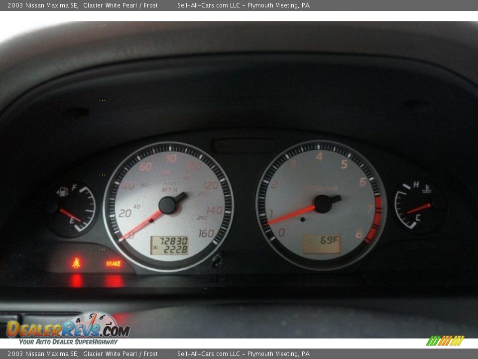 2003 Nissan Maxima SE Glacier White Pearl / Frost Photo #28