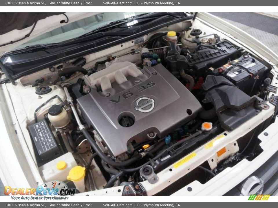 2003 Nissan Maxima SE Glacier White Pearl / Frost Photo #36