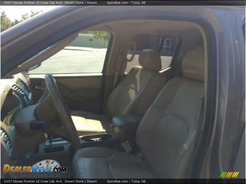 2007 Nissan Frontier LE Crew Cab 4x4 Desert Stone / Desert Photo #4