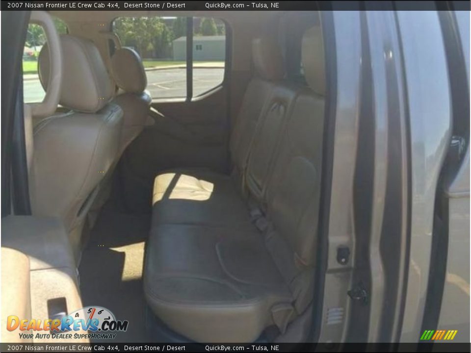 2007 Nissan Frontier LE Crew Cab 4x4 Desert Stone / Desert Photo #6
