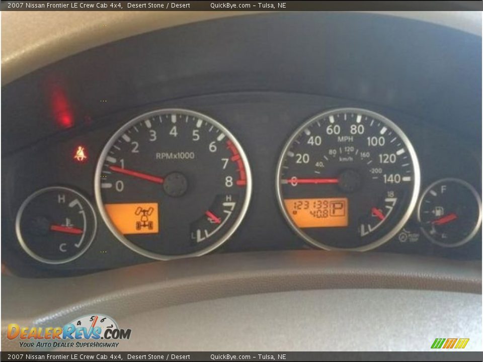 2007 Nissan Frontier LE Crew Cab 4x4 Gauges Photo #9