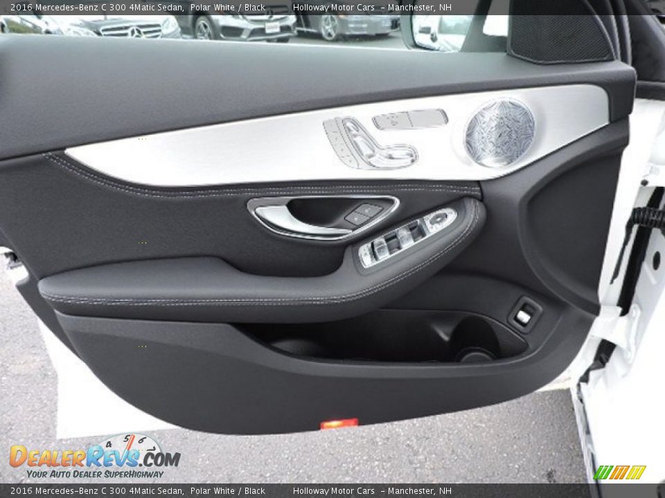 Door Panel of 2016 Mercedes-Benz C 300 4Matic Sedan Photo #10