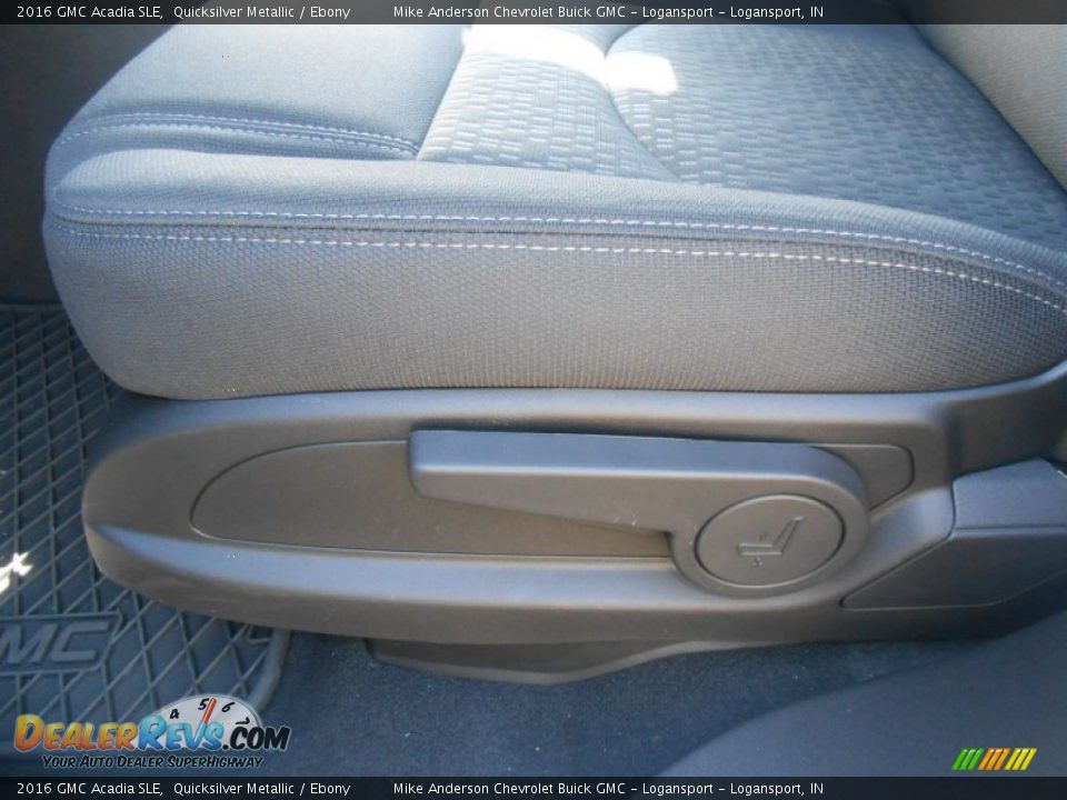2016 GMC Acadia SLE Quicksilver Metallic / Ebony Photo #13