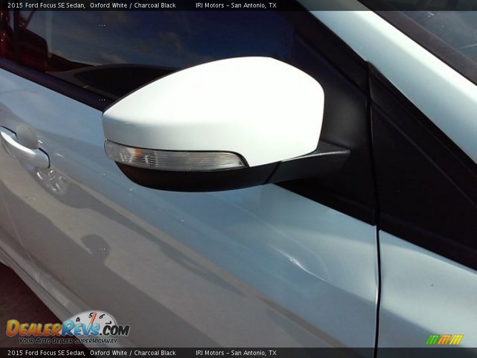 2015 Ford Focus SE Sedan Oxford White / Charcoal Black Photo #4
