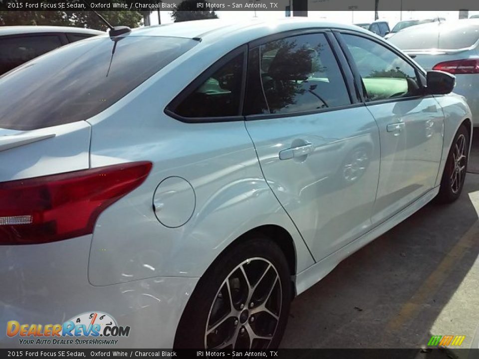 2015 Ford Focus SE Sedan Oxford White / Charcoal Black Photo #6
