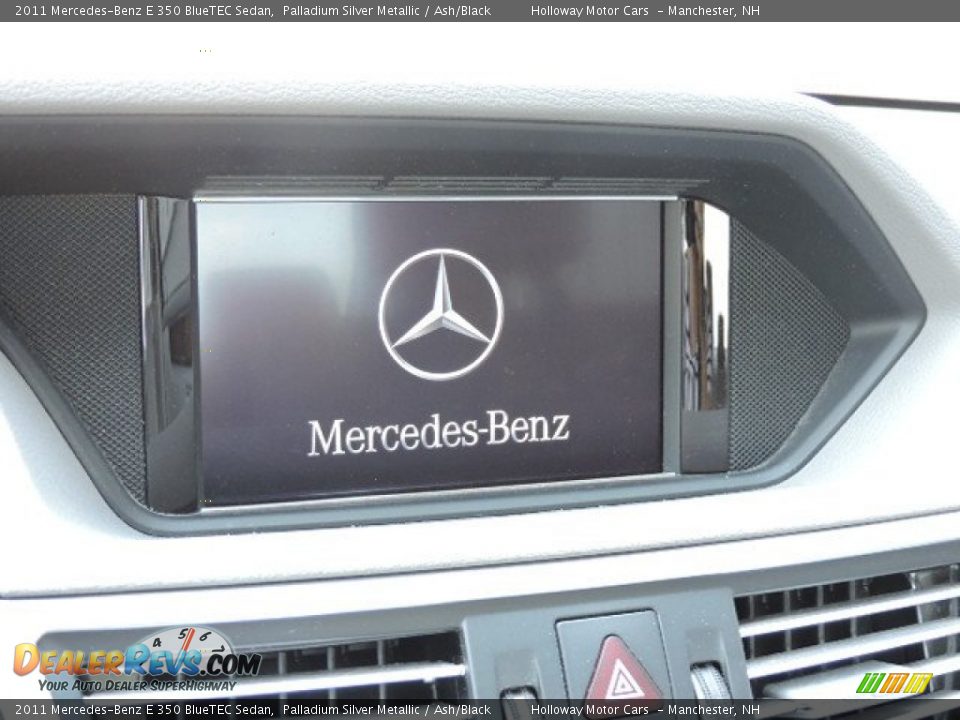 2011 Mercedes-Benz E 350 BlueTEC Sedan Palladium Silver Metallic / Ash/Black Photo #15