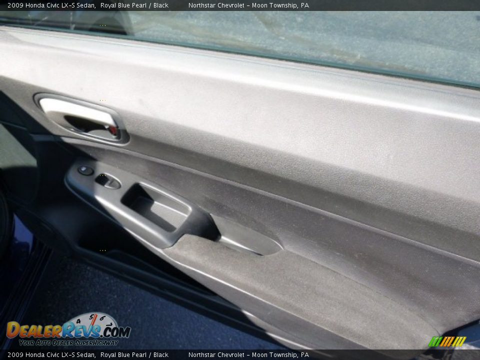 2009 Honda Civic LX-S Sedan Royal Blue Pearl / Black Photo #12