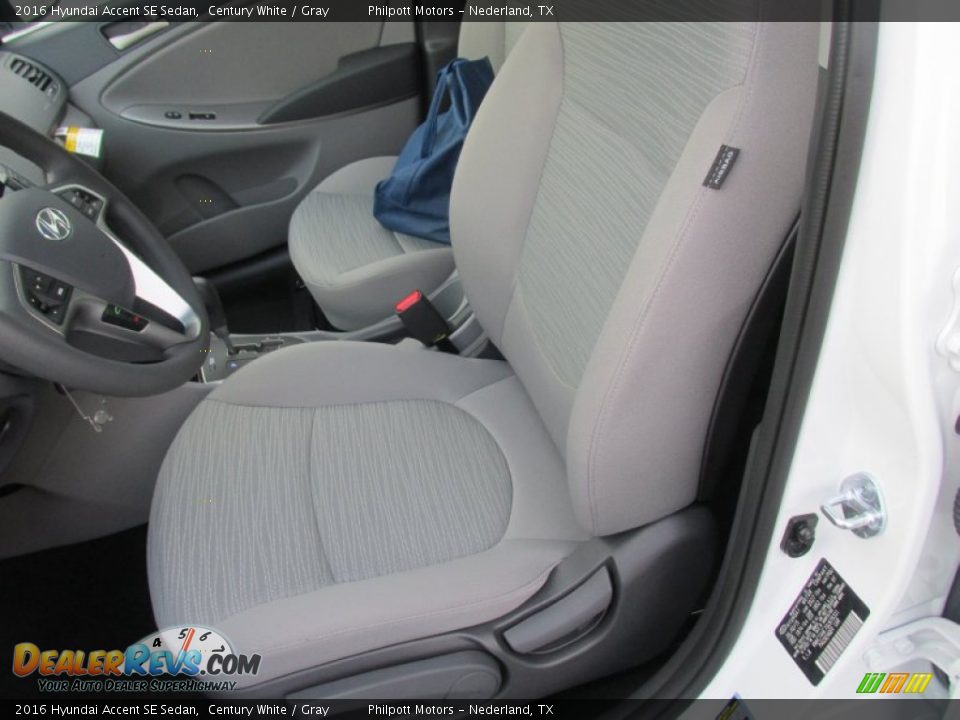 2016 Hyundai Accent SE Sedan Century White / Gray Photo #21