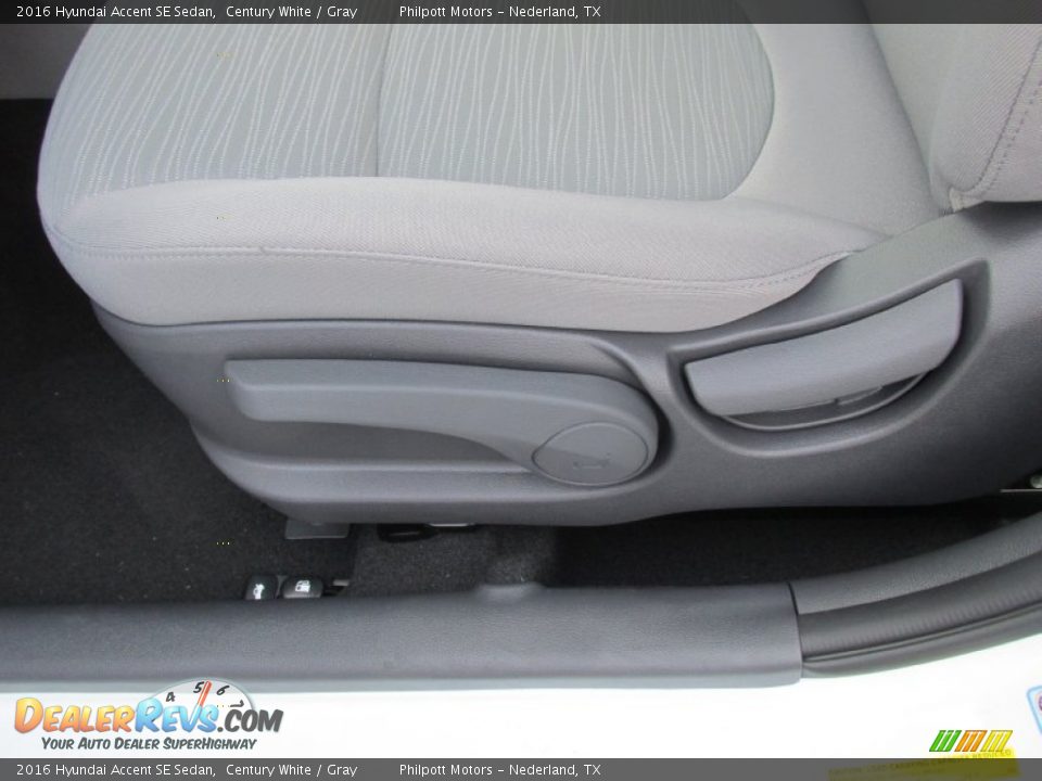 2016 Hyundai Accent SE Sedan Century White / Gray Photo #22