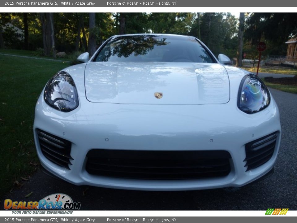 2015 Porsche Panamera GTS White / Agate Grey Photo #2