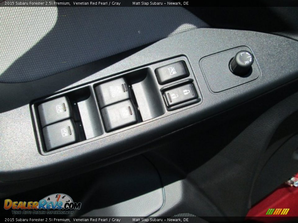 2015 Subaru Forester 2.5i Premium Venetian Red Pearl / Gray Photo #14