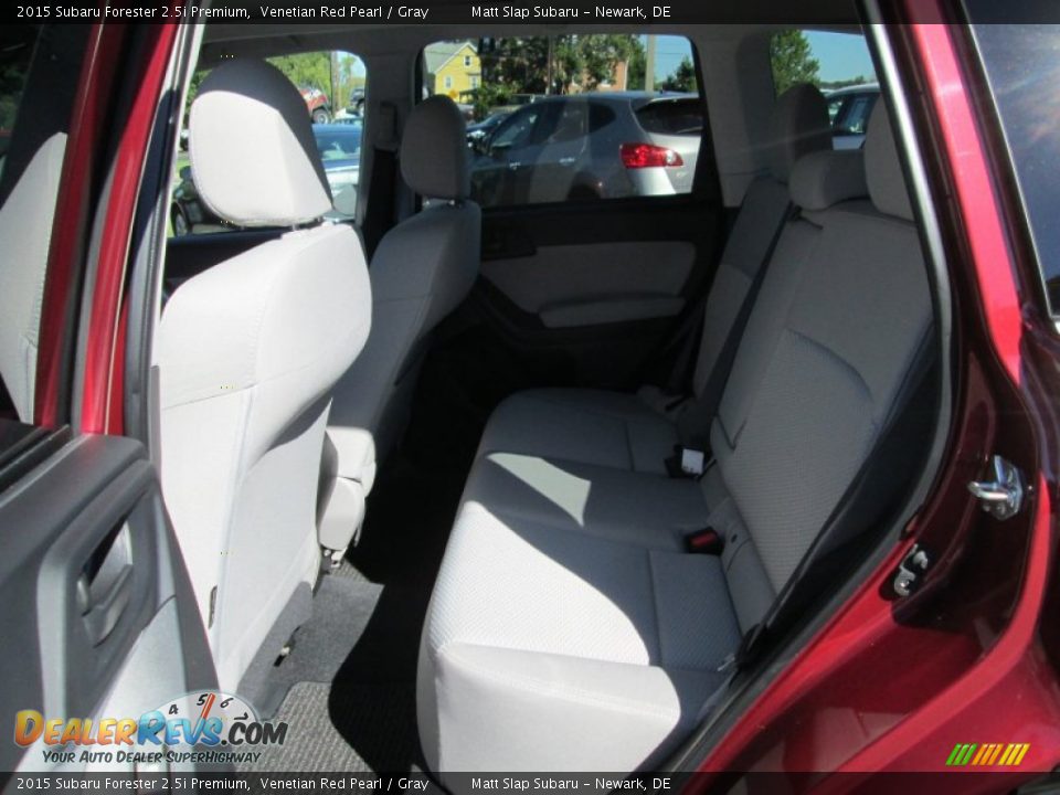 2015 Subaru Forester 2.5i Premium Venetian Red Pearl / Gray Photo #21