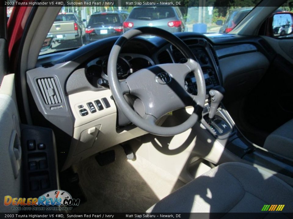 2003 Toyota Highlander V6 4WD Sundown Red Pearl / Ivory Photo #11