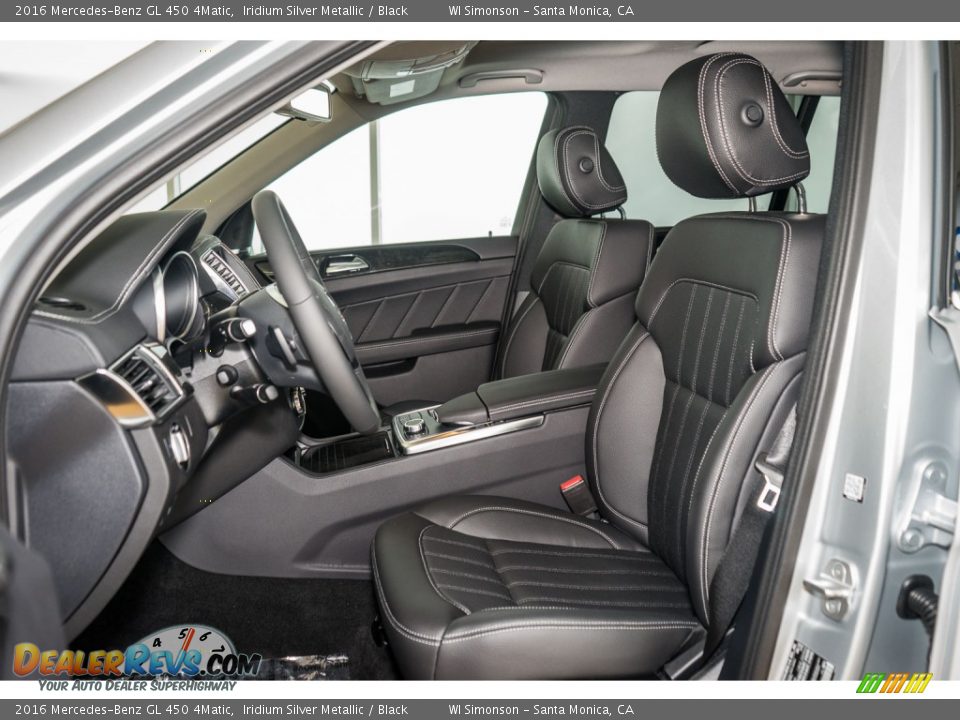 Front Seat of 2016 Mercedes-Benz GL 450 4Matic Photo #15