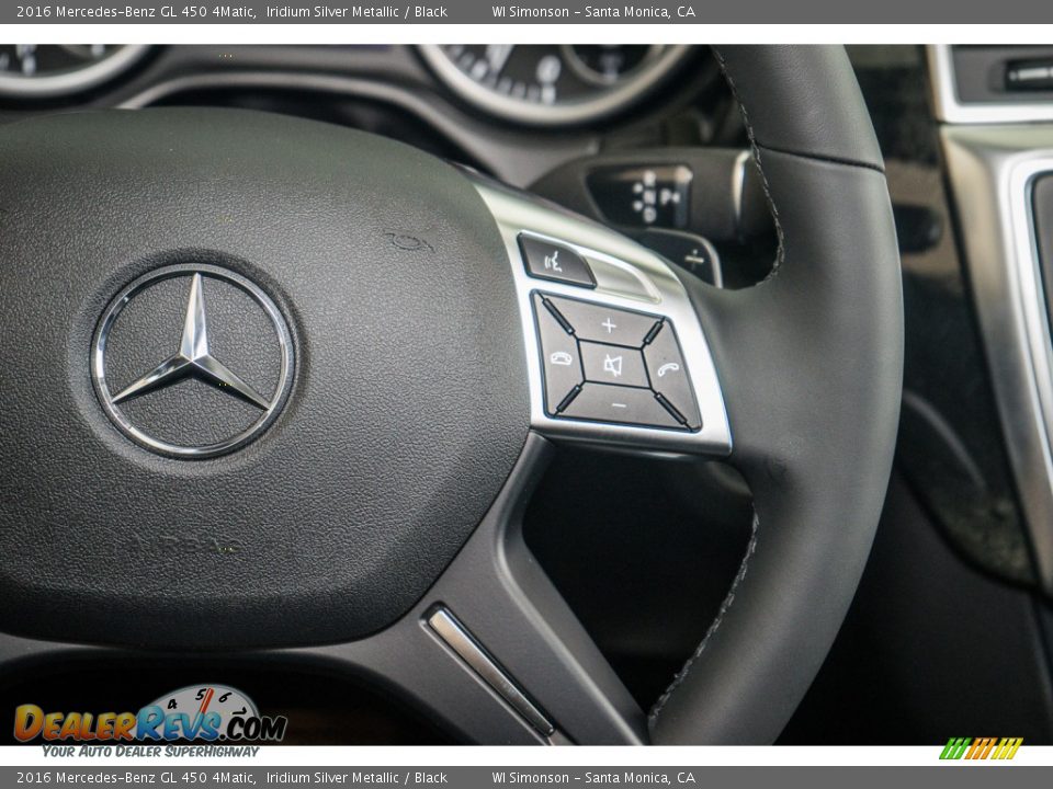 Controls of 2016 Mercedes-Benz GL 450 4Matic Photo #18