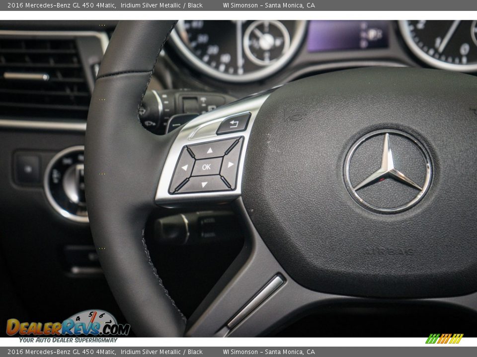 Controls of 2016 Mercedes-Benz GL 450 4Matic Photo #19