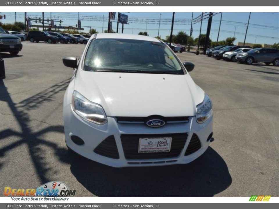 2013 Ford Focus S Sedan Oxford White / Charcoal Black Photo #3