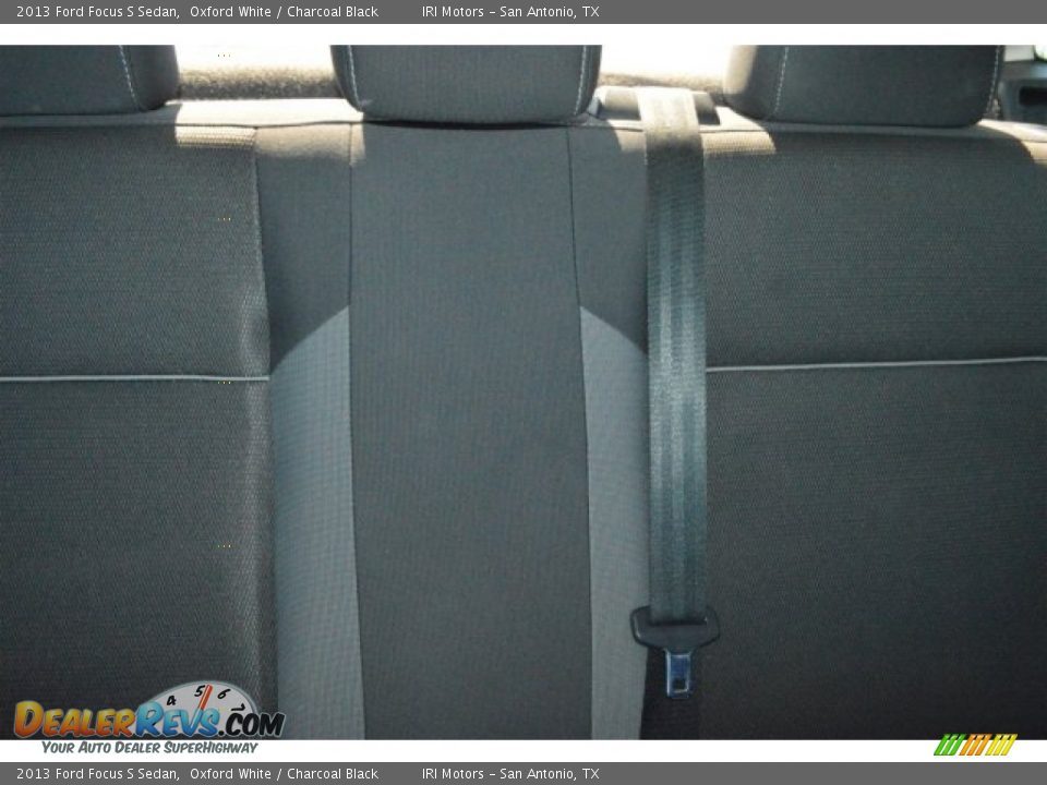 2013 Ford Focus S Sedan Oxford White / Charcoal Black Photo #18